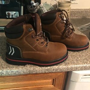 Steel toe boots